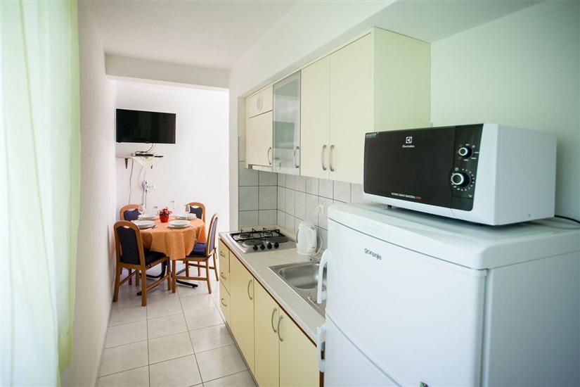 Apartment A2, for 5 persons
