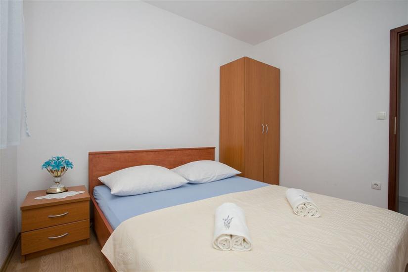 Apartment A2, for 5 persons
