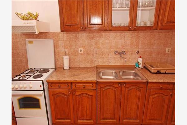 Apartment A1, for 8 persons