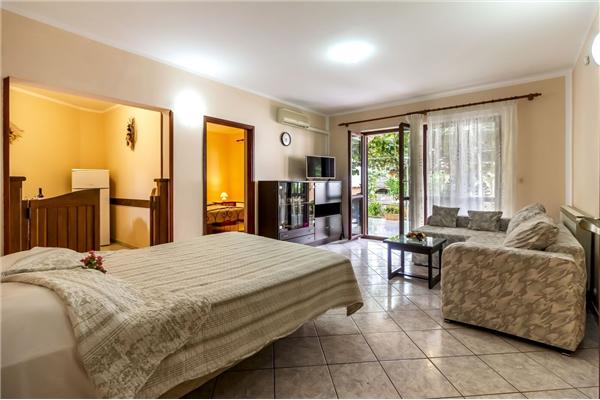 Apartment A1, for 4 persons