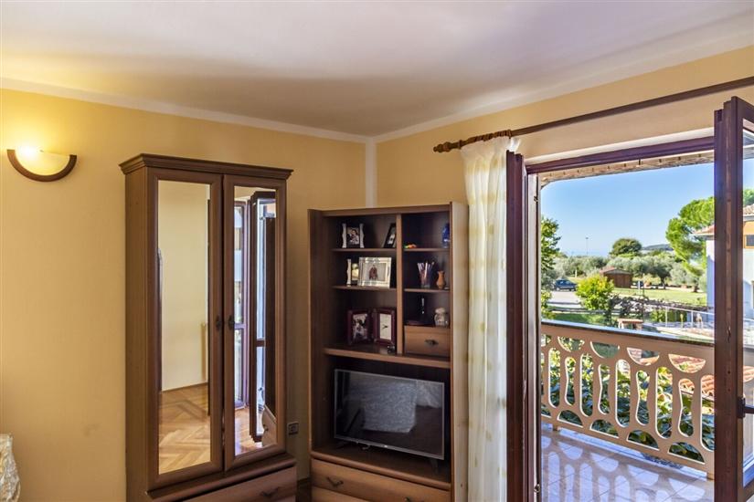 Apartment A4, for 6 persons