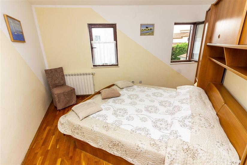Apartment A4, for 6 persons