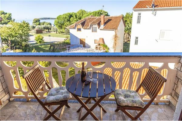 Apartment A5, for 4 persons