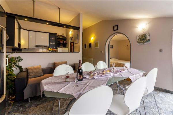 Apartment A5, for 4 persons