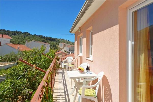 Apartment A2, for 4 persons