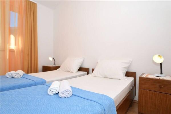 Apartment A2, for 4 persons