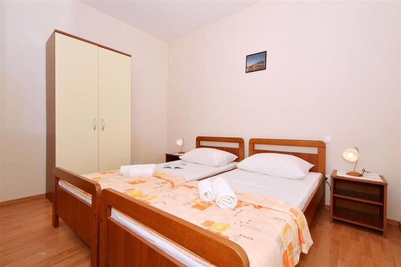 Apartment A4, for 4 persons