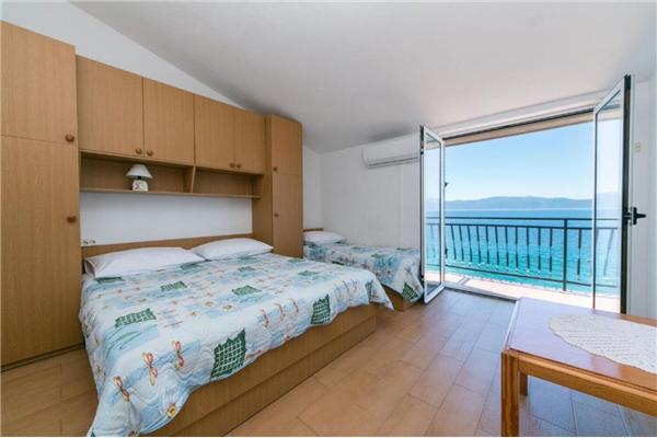 Apartment A2, for 4 persons