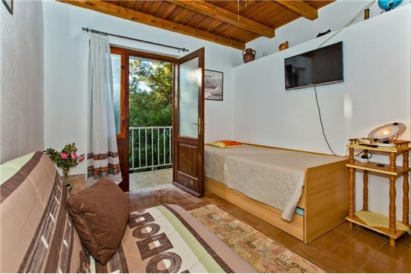 Apartment A1, for 5 persons