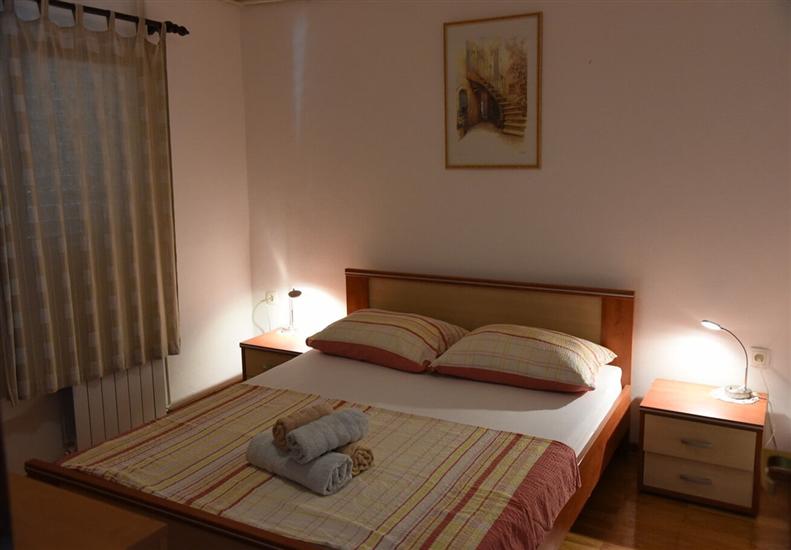 Apartment A2, for 3 persons