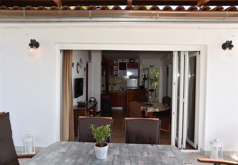 Apartment A3, for 5 persons