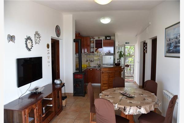 Apartment A3, for 5 persons