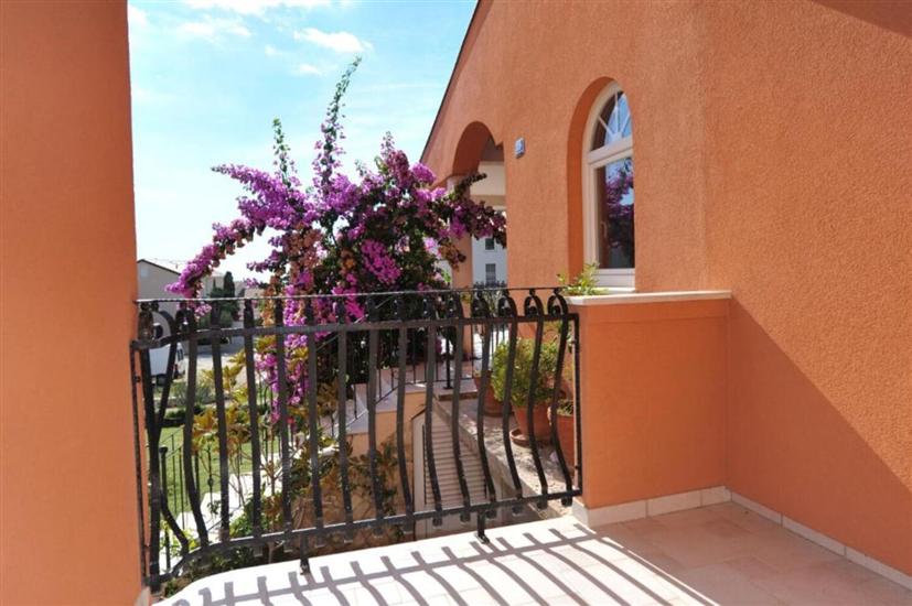 Apartment A1, for 6 persons