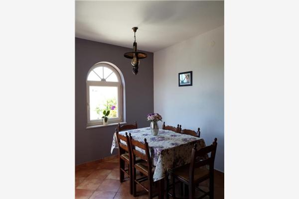 Apartment A1, for 6 persons