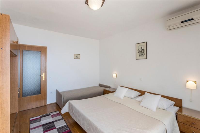 Apartment A1, for 3 persons