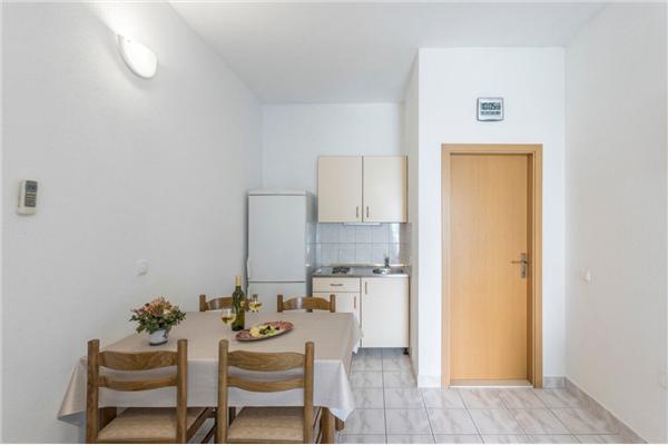 Apartment A5, for 3 persons