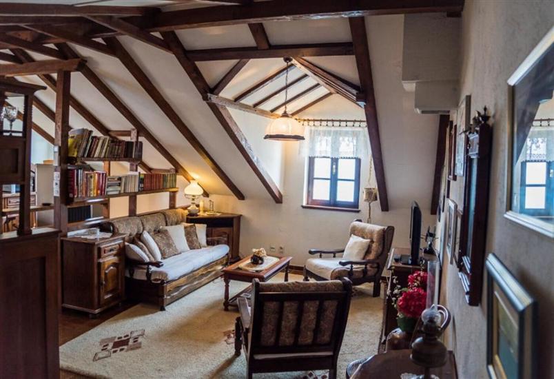 Apartment A1, for 5 persons