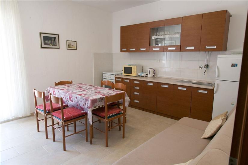 Apartment A1, for 7 persons