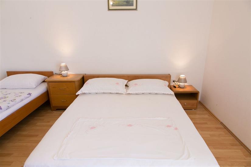 Apartment A1, for 7 persons