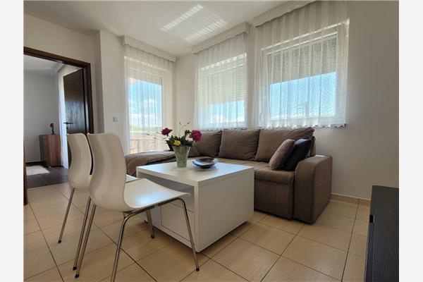 Apartment A2, for 3 persons