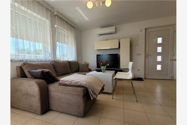 Apartment A2, for 3 persons