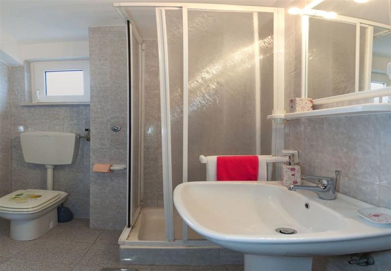 Lägenhet A3, för 5 personer