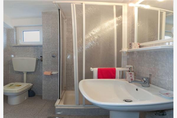 Lägenhet A3, för 5 personer