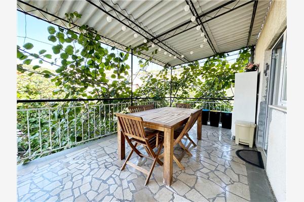 Apartment A3, for 6 persons