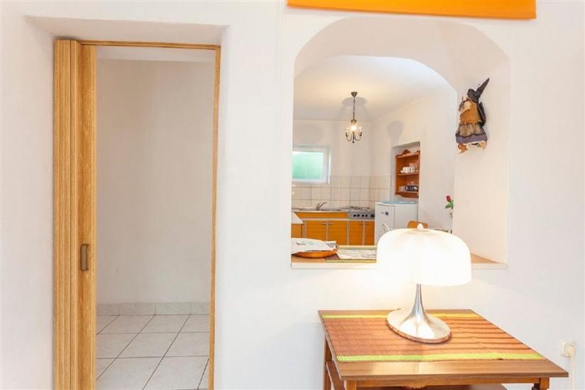 Apartment A2, for 5 persons