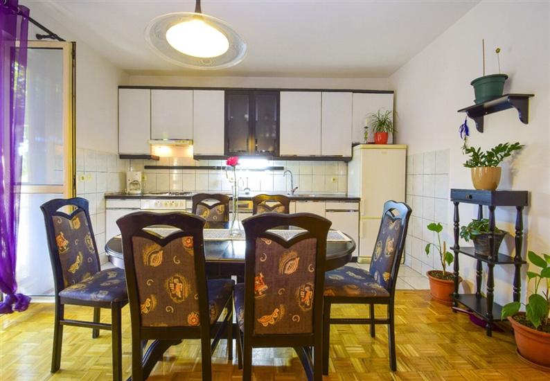 Lägenhet A2, för 5 personer