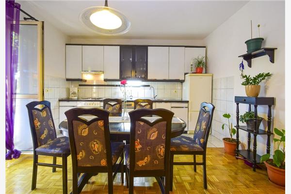 Lägenhet A2, för 5 personer