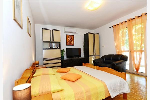 Lägenhet A2, för 5 personer