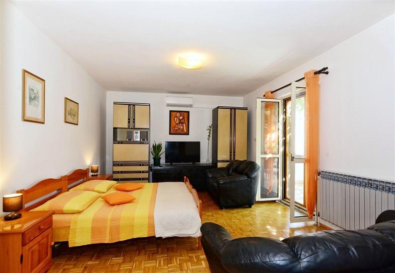 Lägenhet A2, för 5 personer