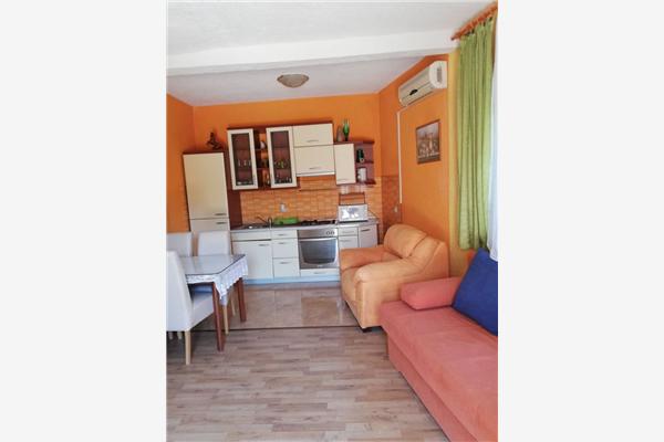 Apartment A1, for 3 persons