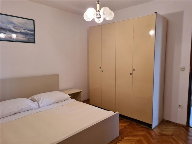 Apartment A2, for 3 persons