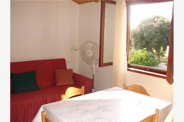 Apartment A2, for 5 persons
