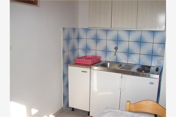 Apartment A2, for 5 persons