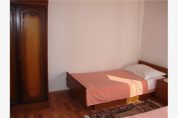 Apartment A2, for 5 persons