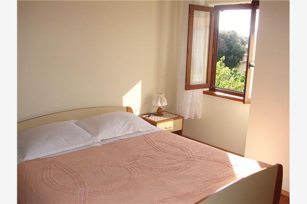 Apartment A2, for 5 persons