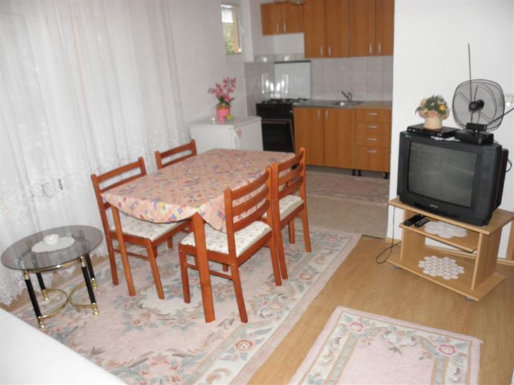 Lägenhet A1, för 5 personer