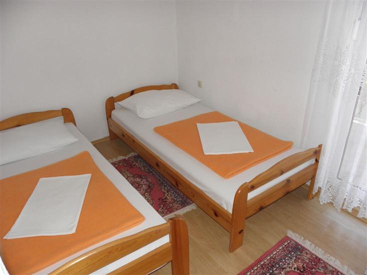 Lägenhet A1, för 5 personer