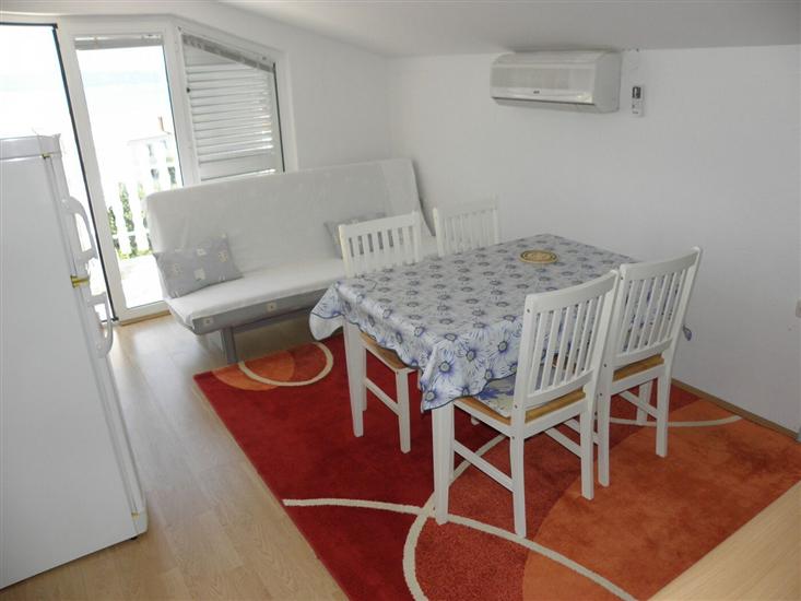 Lägenhet A2, för 5 personer