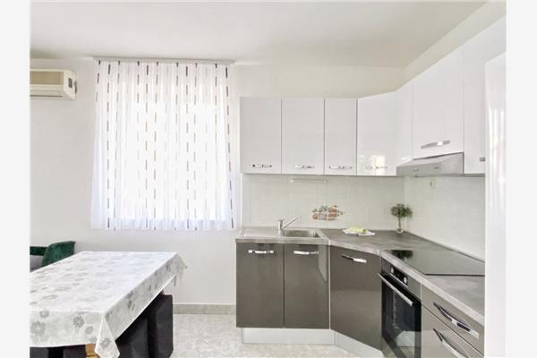 Lägenhet A1, för 4 personer