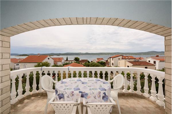 Lägenhet A3, för 6 personer