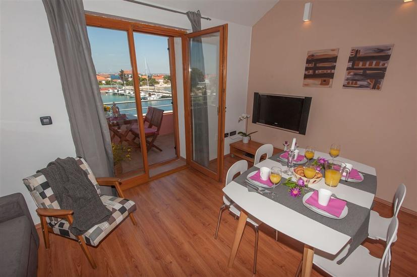 Apartment A2, for 4 persons