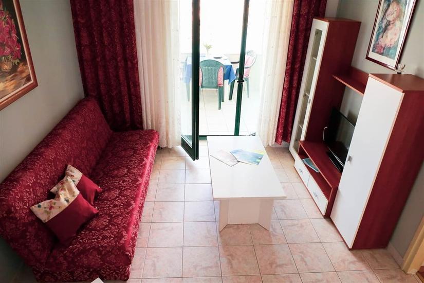 Apartment A1, for 3 persons