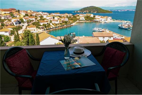 Apartment A1, for 3 persons