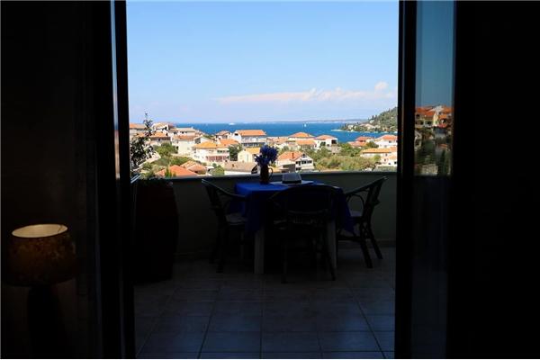 Apartment A2, for 3 persons