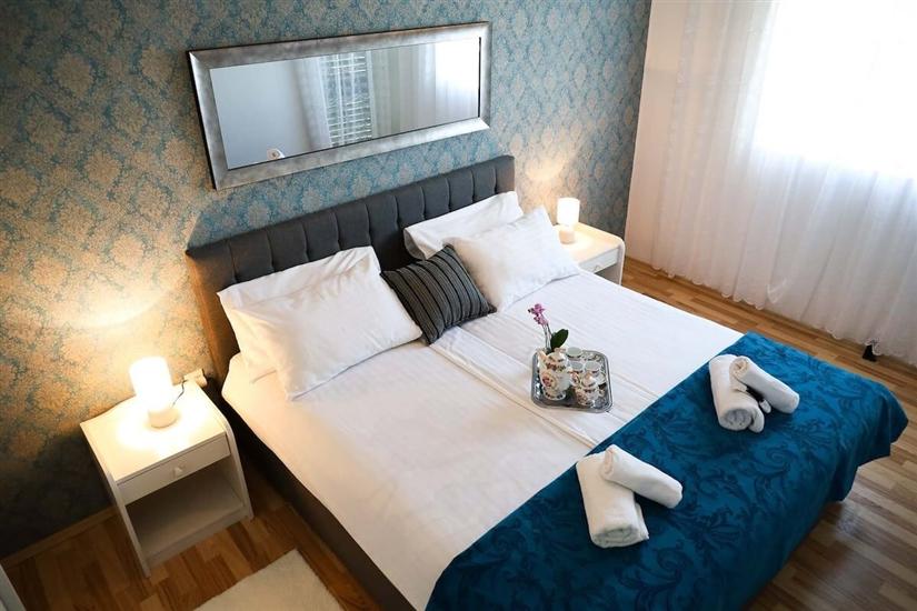 Apartment A2, for 3 persons