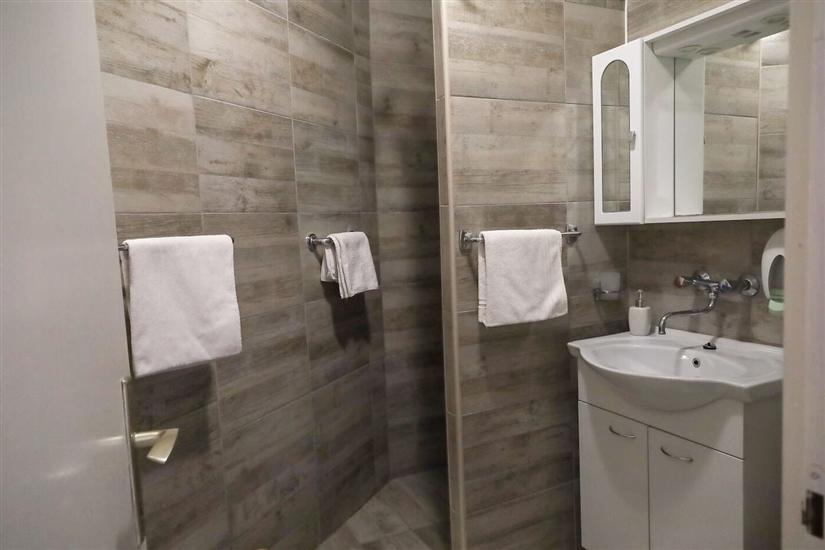 Apartment A2, for 3 persons